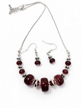 Burgundy Glass Bead Necklace Earring Set Silver Tone Adjustable 15.5”